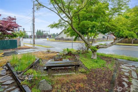 401 7th Street NW Puyallup WA 98371