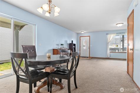 1162 Aaron Drive Lynden WA 98264