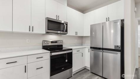 16830 20th Avenue W Lynnwood WA 98037