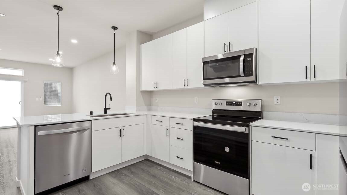 16830 20th Avenue W Lynnwood WA 98037