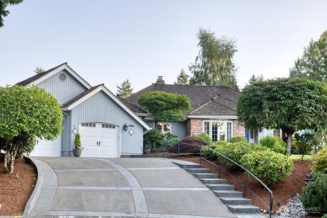 4551 169TH Bellevue WA 98006
