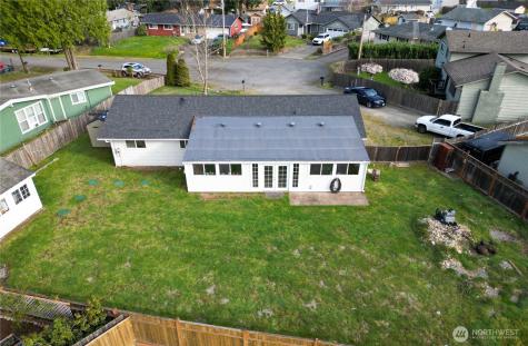 17121 SE 264th Place Covington WA 98042