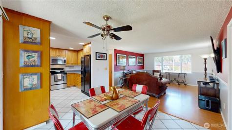 17121 SE 264th Place Covington WA 98042