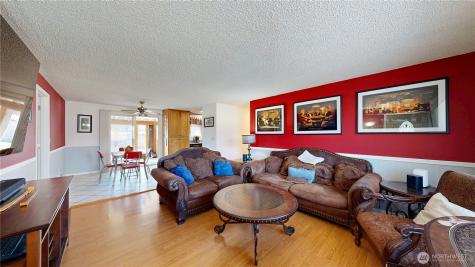 17121 SE 264th Place Covington WA 98042