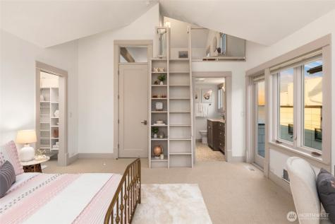 2628 NW Esplanade Seattle WA 98117