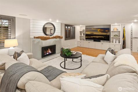 2628 NW Esplanade Seattle WA 98117