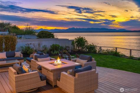 2628 NW Esplanade Seattle WA 98117