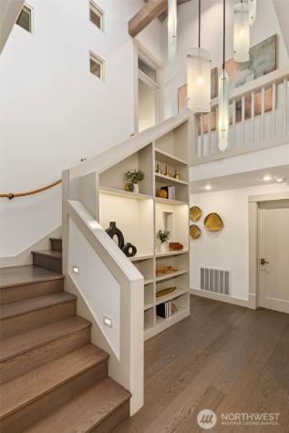2628 NW Esplanade Seattle WA 98117