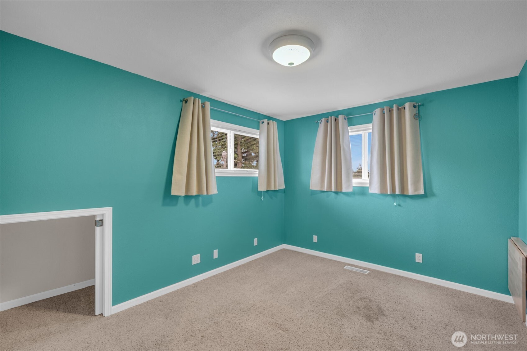 2102 15th Avenue Milton WA 98354