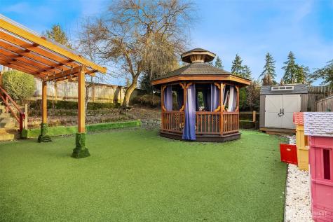 15411 SE 8th Street Bellevue WA 98007