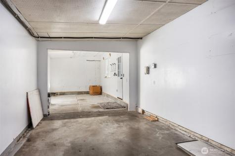 15411 SE 8th Street Bellevue WA 98007