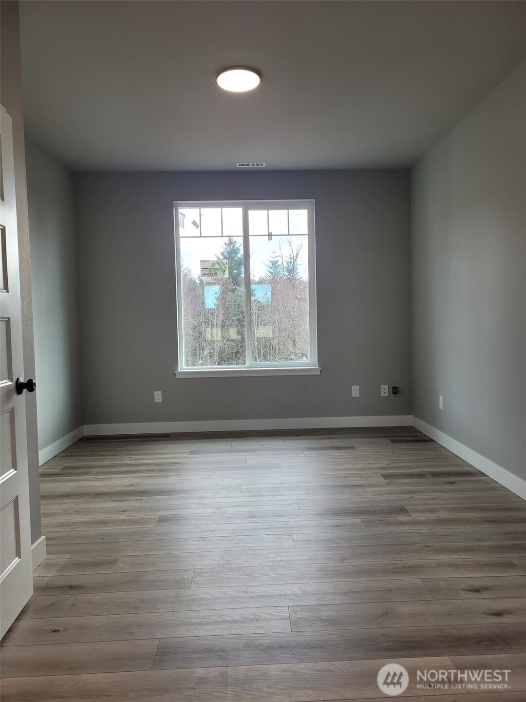 22 Raven Lane Elma WA 98541
