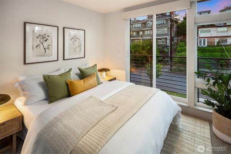 1516 Bigelow Avenue N Seattle WA 98109
