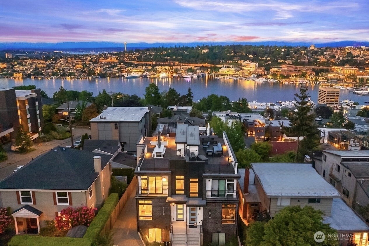 1516 Bigelow Avenue N Seattle WA 98109
