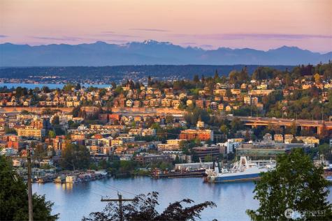 1516 Bigelow Avenue N Seattle WA 98109