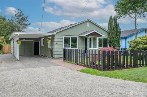 1817 W 5th Aberdeen WA 98520