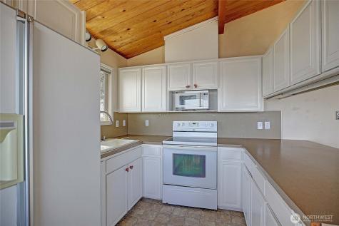 634 Lehman Drive Camano Island WA 98282