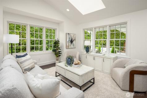 5230 NE 75th Street Seattle WA 98115