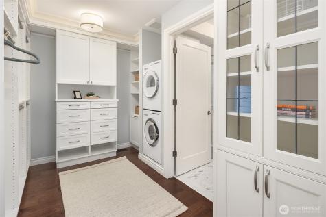 5230 NE 75th Street Seattle WA 98115