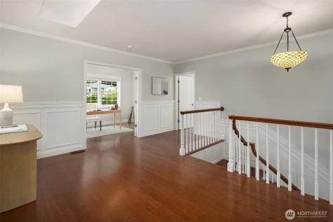 5230 NE 75th Street Seattle WA 98115