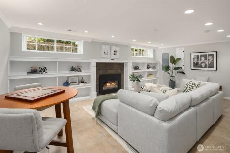 5230 NE 75th Street Seattle WA 98115