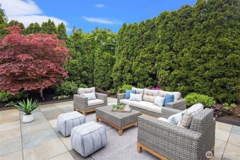 5230 NE 75th Street Seattle WA 98115