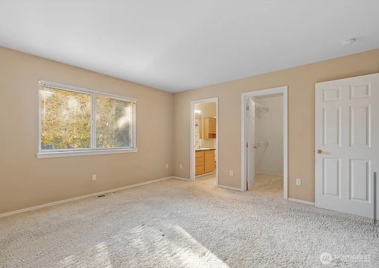 12802 171st Street Court E Puyallup WA 98374