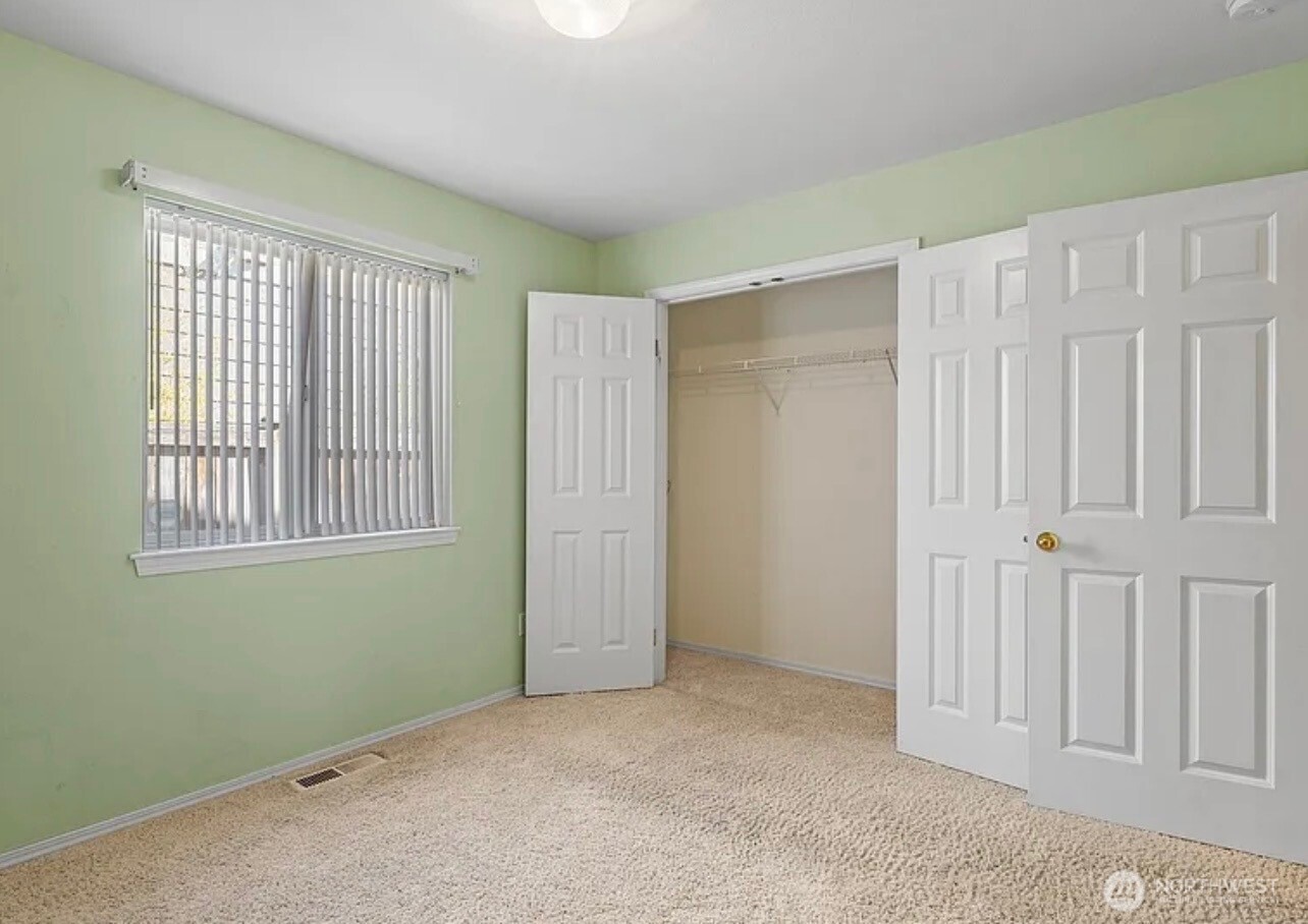 12802 171st Street Court E Puyallup WA 98374