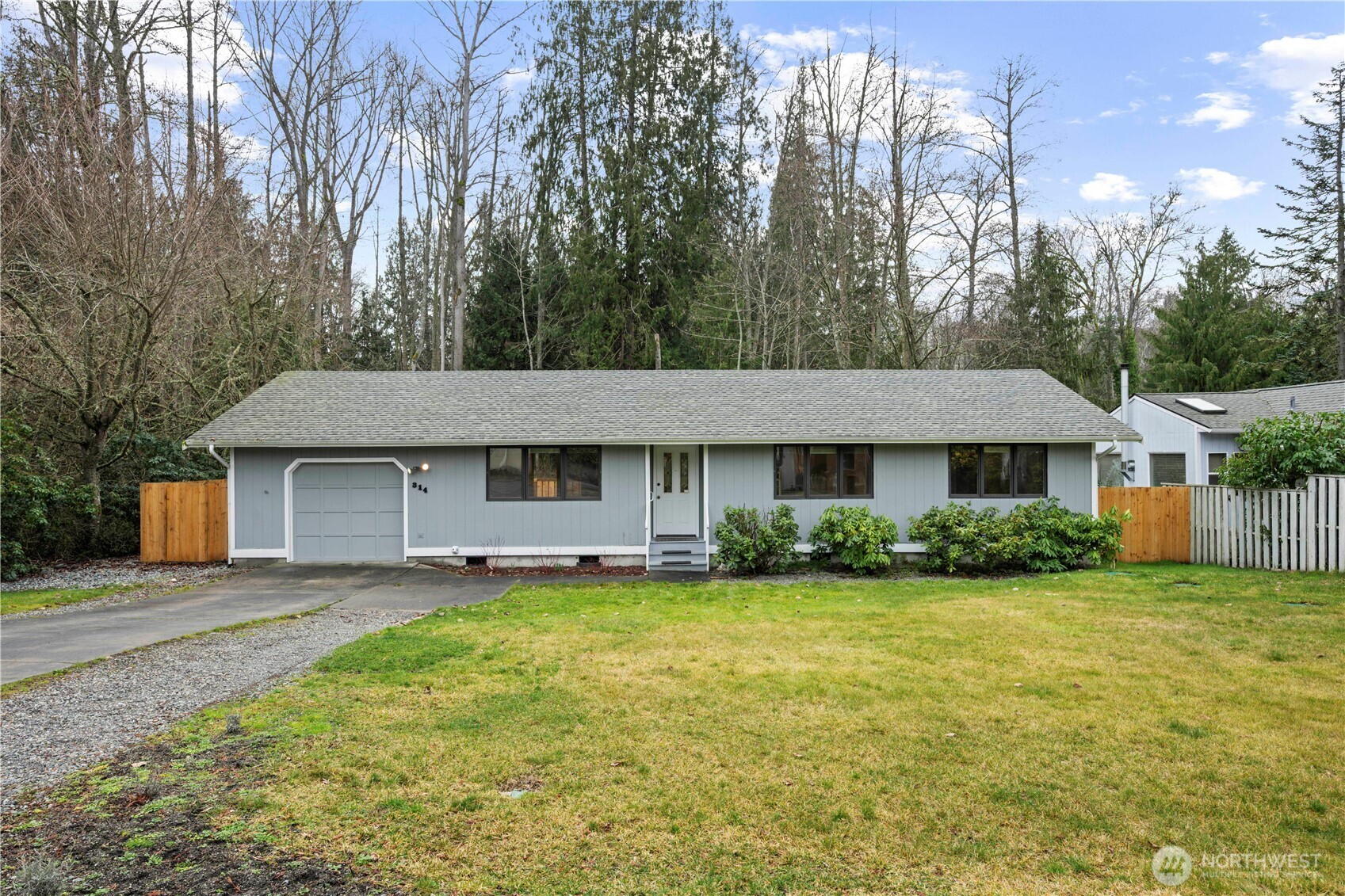 314 Dungeness Meadows Sequim WA 98382