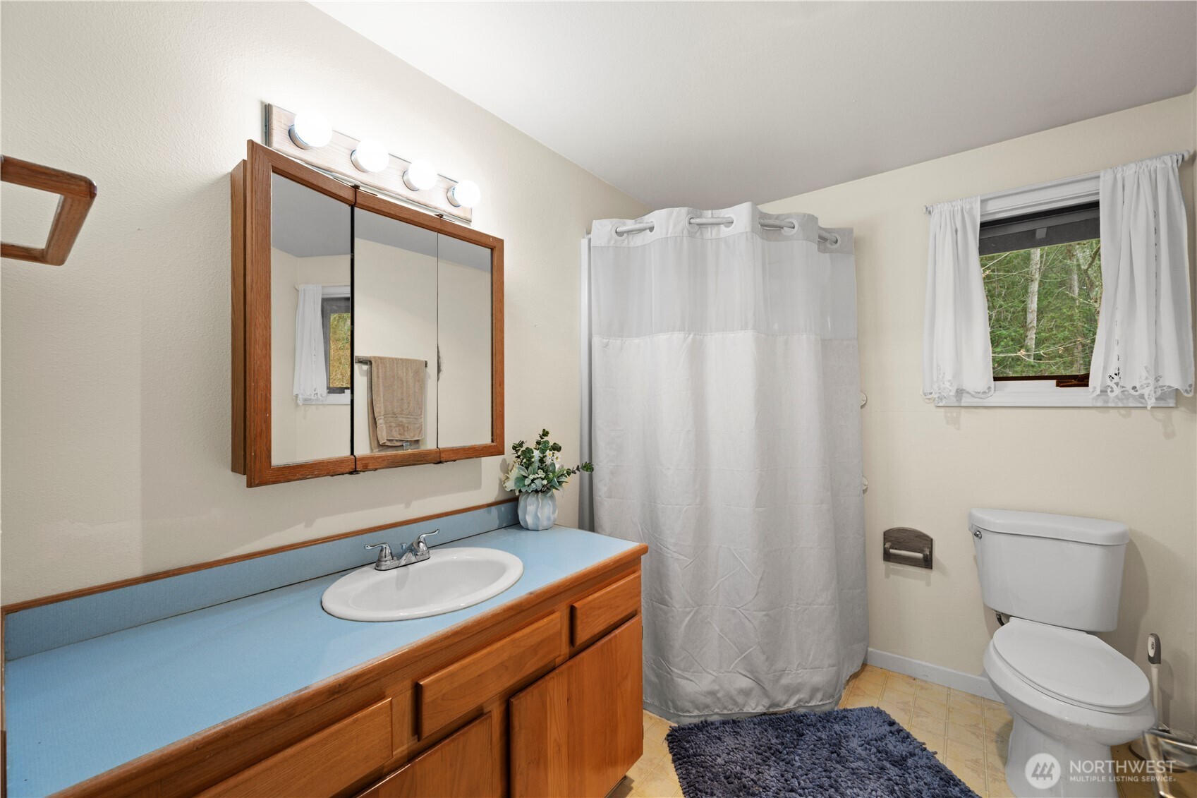 314 Dungeness Meadows Sequim WA 98382