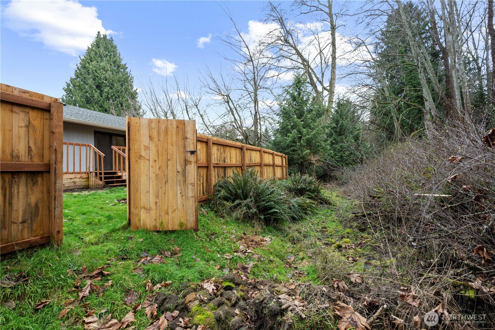 314 Dungeness Meadows Sequim WA 98382
