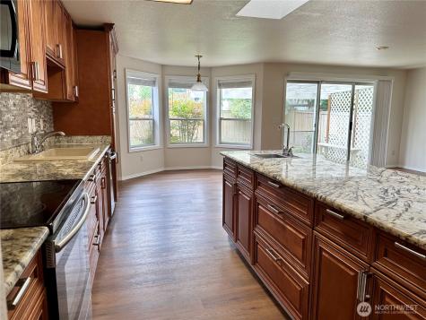 2137 Springview Drive NE Olympia WA 98506