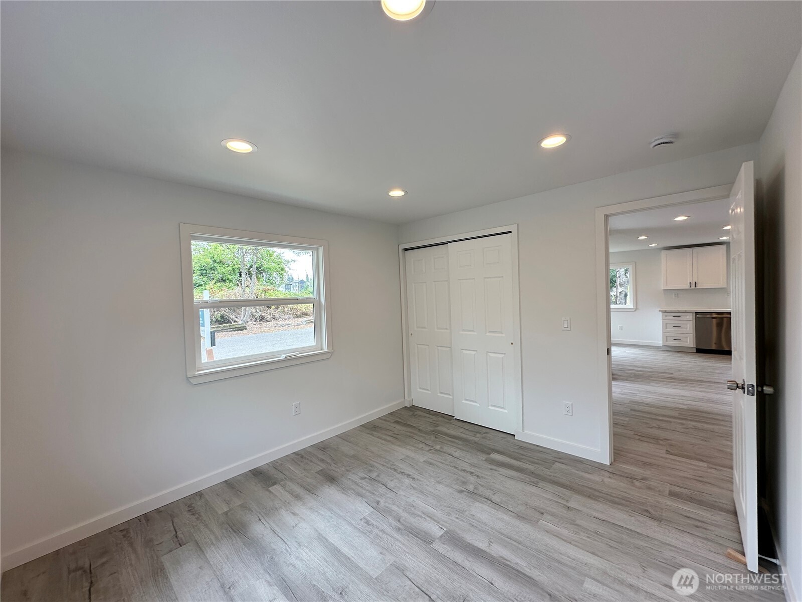 1743 SE Crawford Road Port Orchard WA 98366
