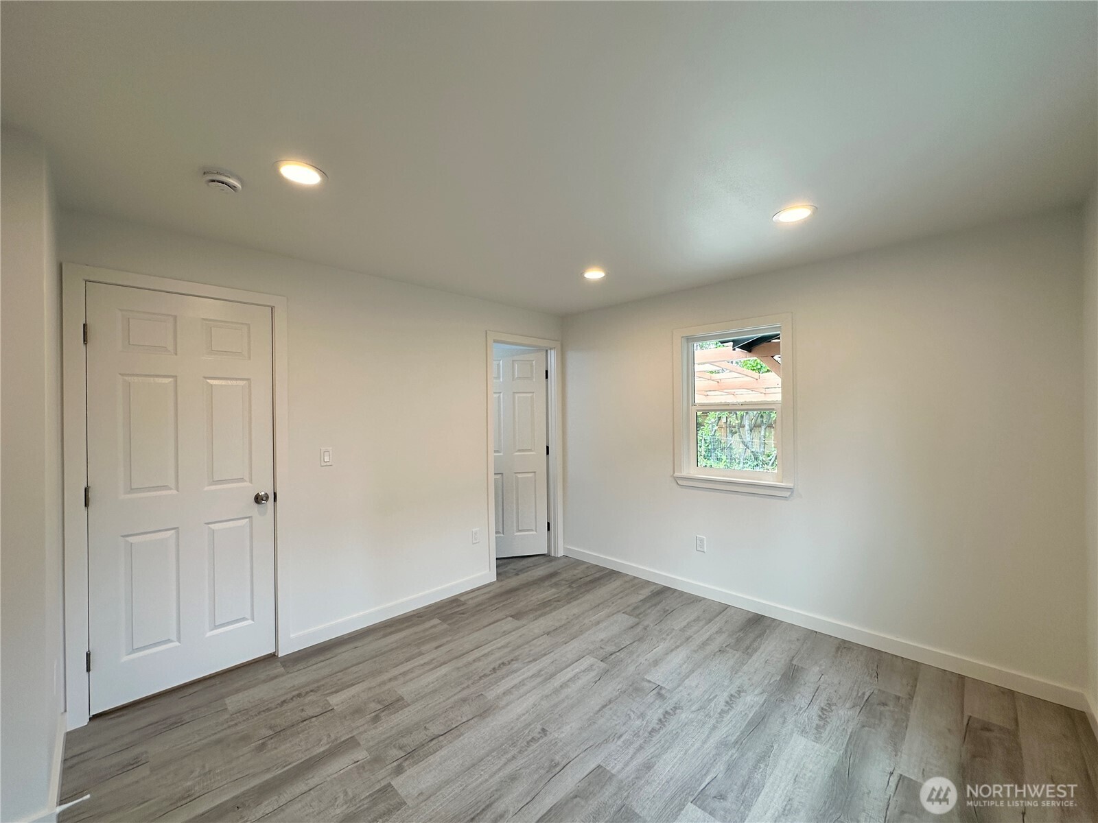 1743 SE Crawford Road Port Orchard WA 98366