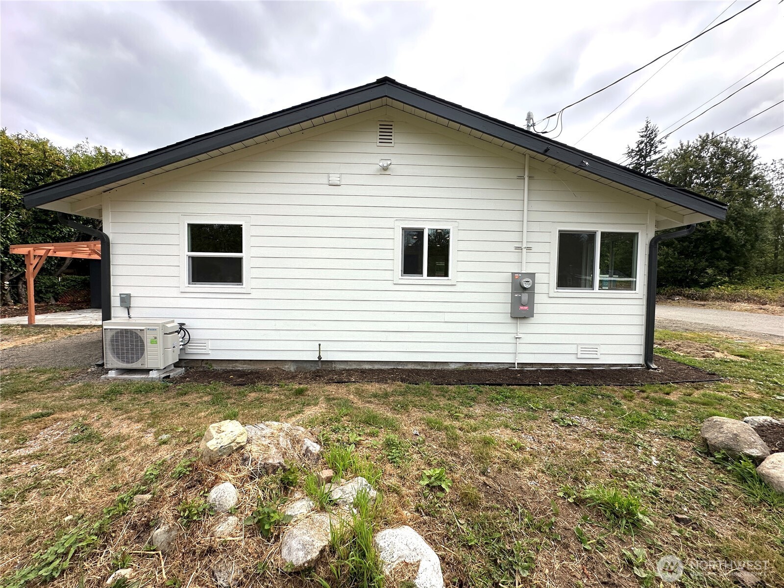 1743 SE Crawford Road Port Orchard WA 98366