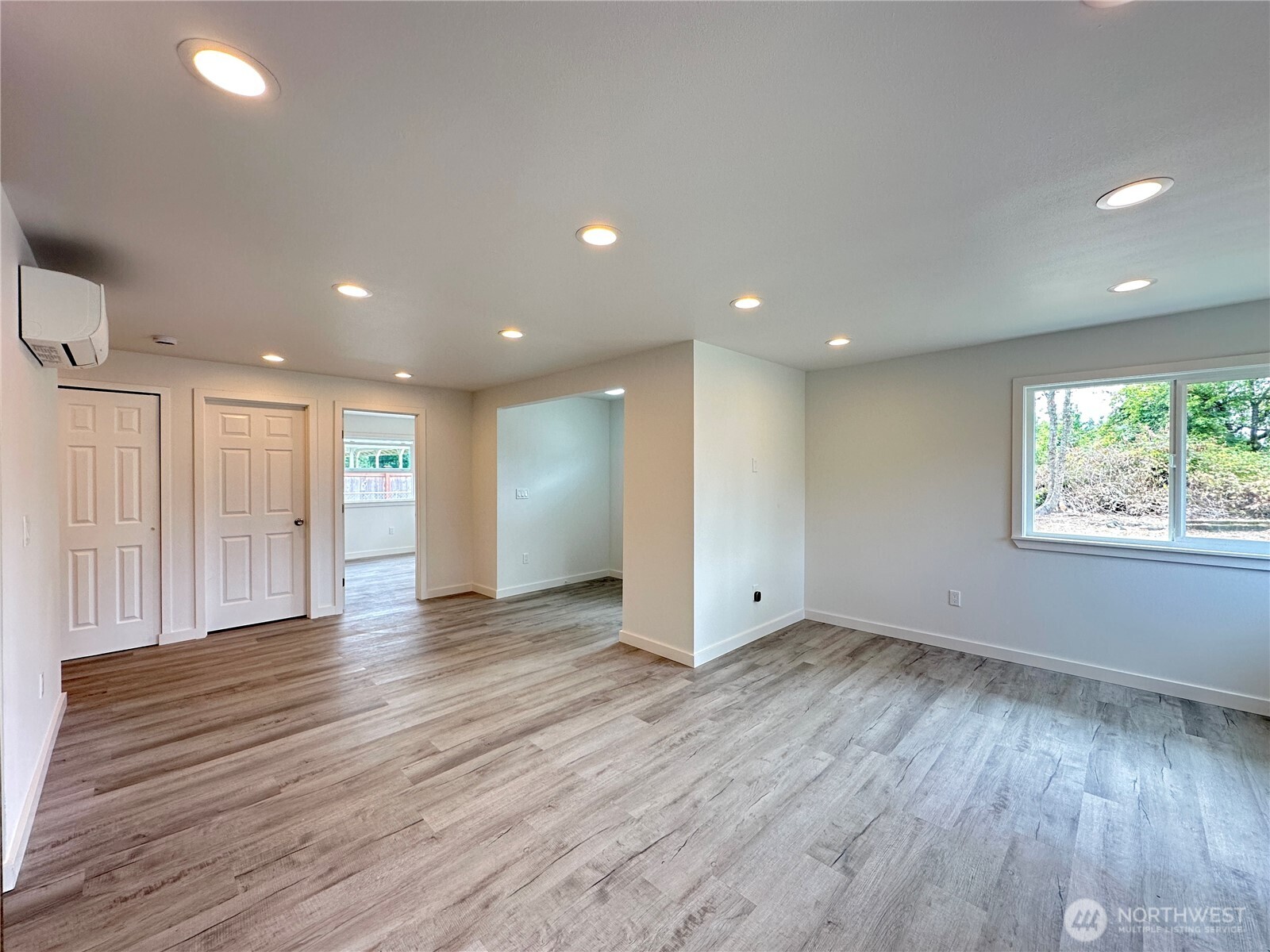 1743 SE Crawford Road Port Orchard WA 98366