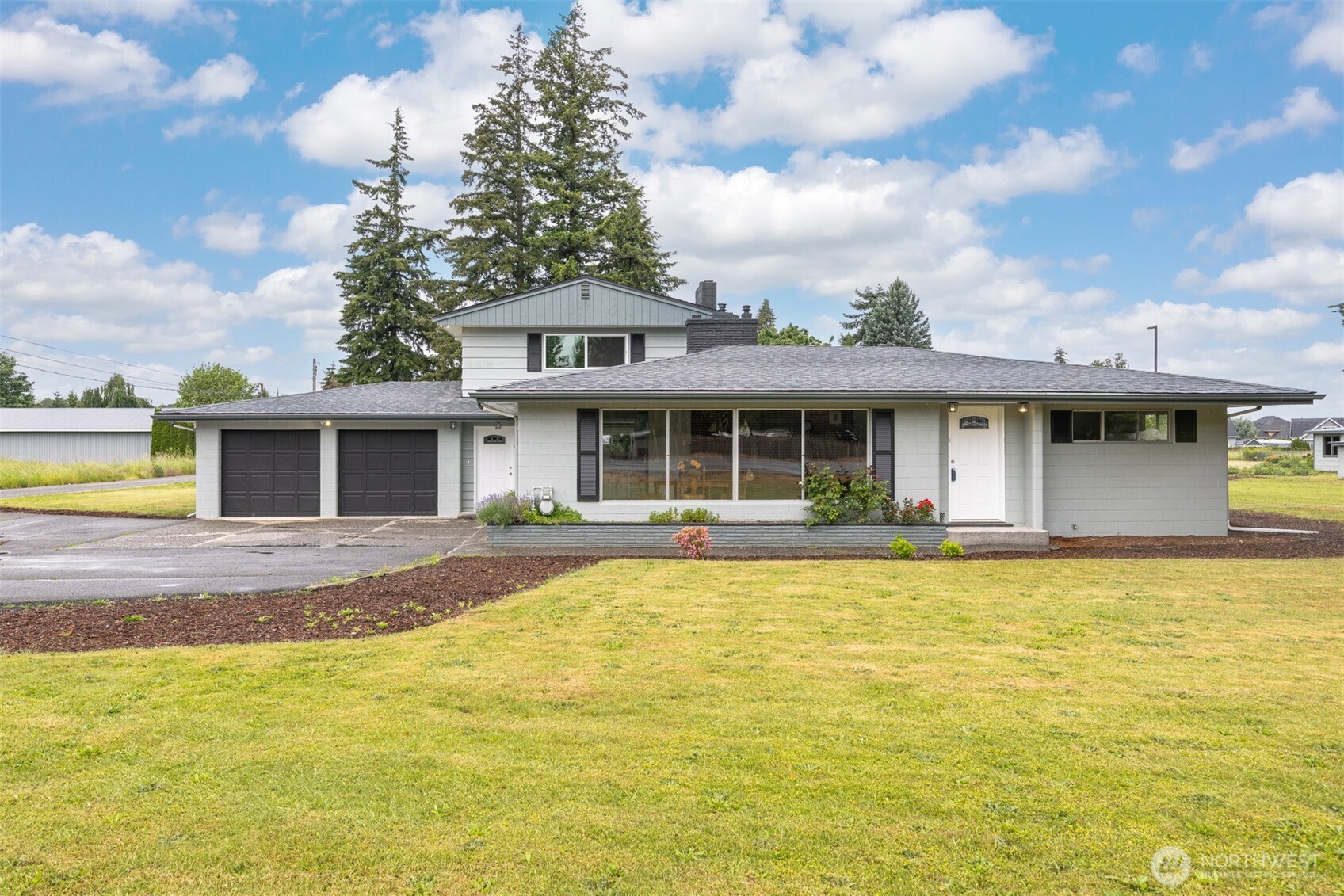 108 W Bartlett Road Lynden WA 98264