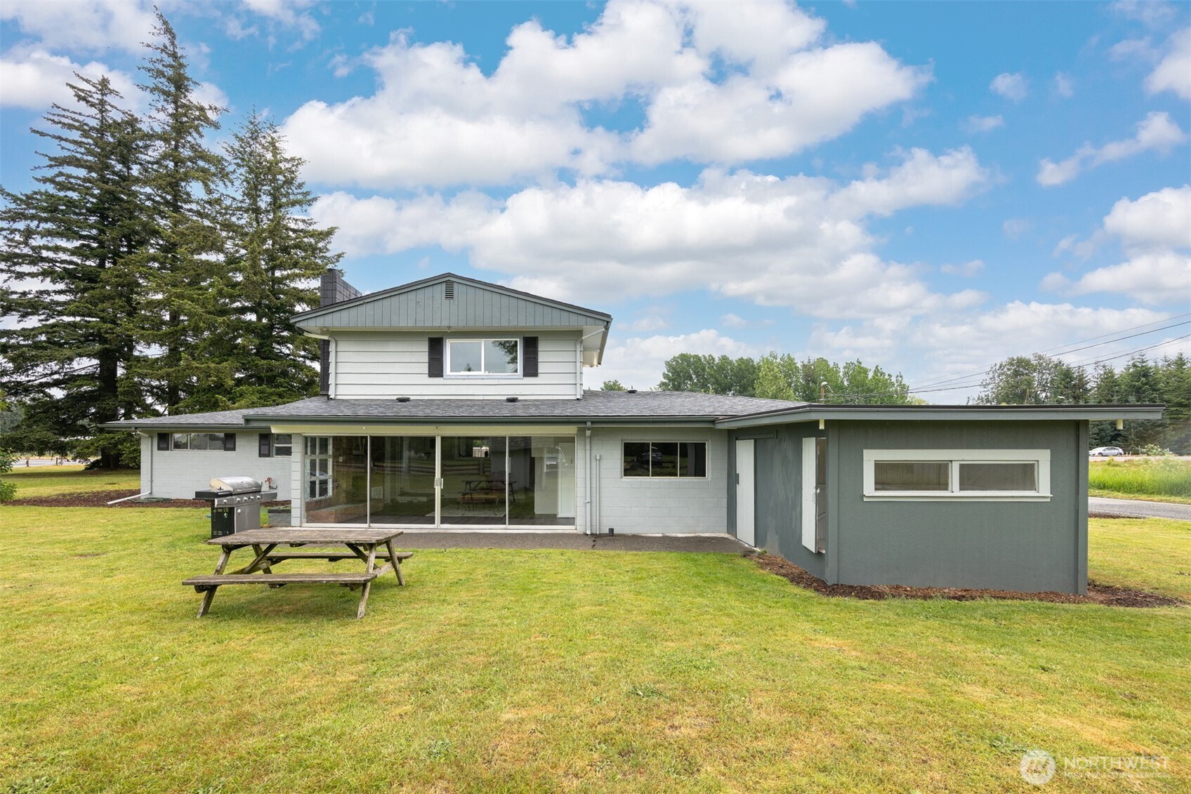 108 W Bartlett Road Lynden WA 98264