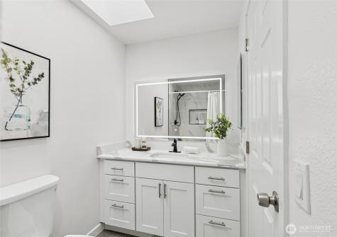 7002 42nd Avenue S Seattle WA 98118