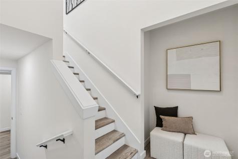 7002 42nd Avenue S Seattle WA 98118