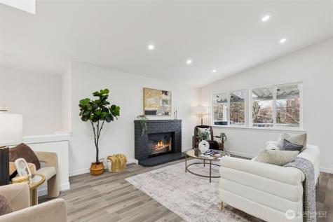 7002 42nd Avenue S Seattle WA 98118