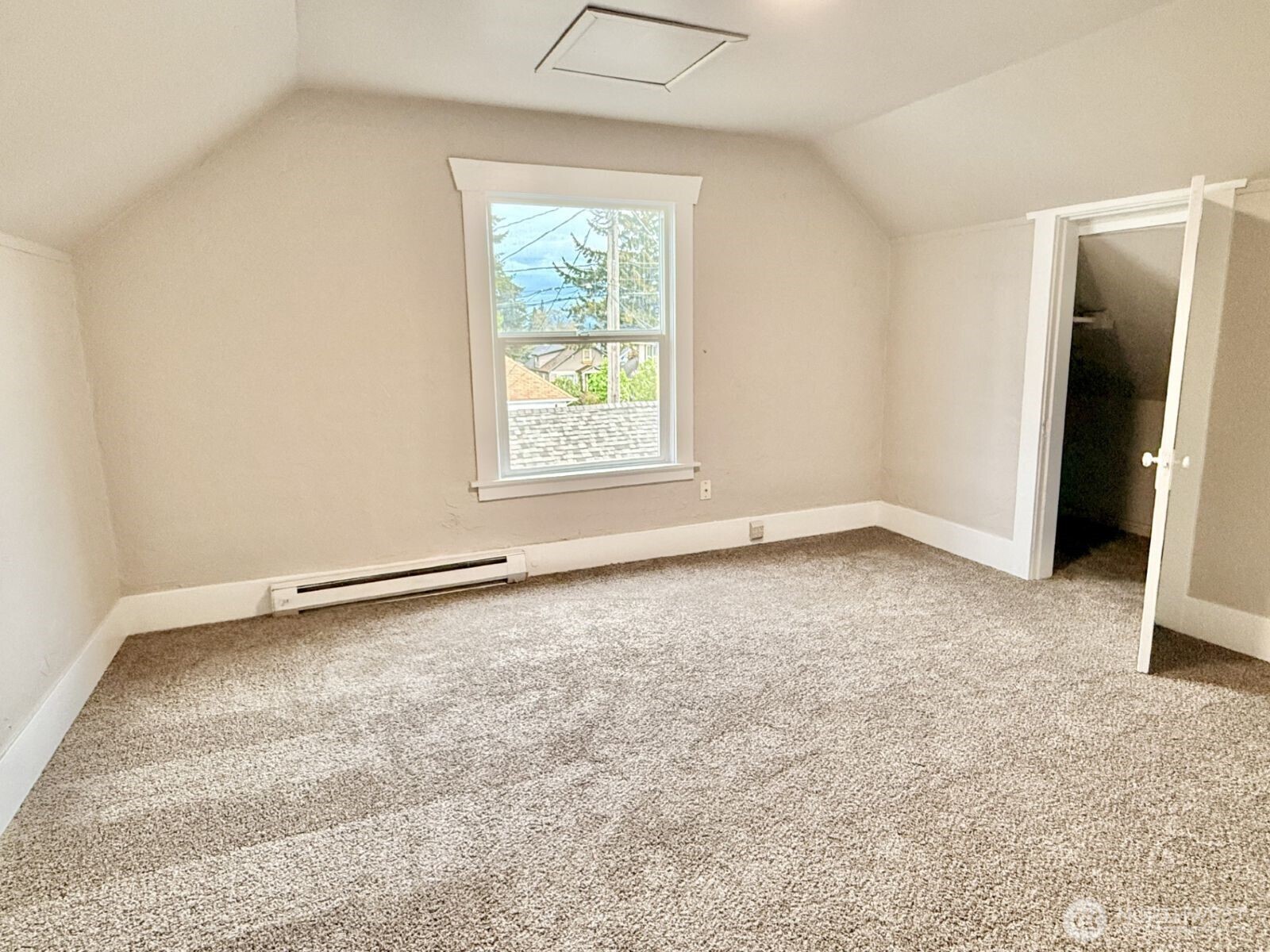 3585 E Spokane Street Tacoma WA 98404