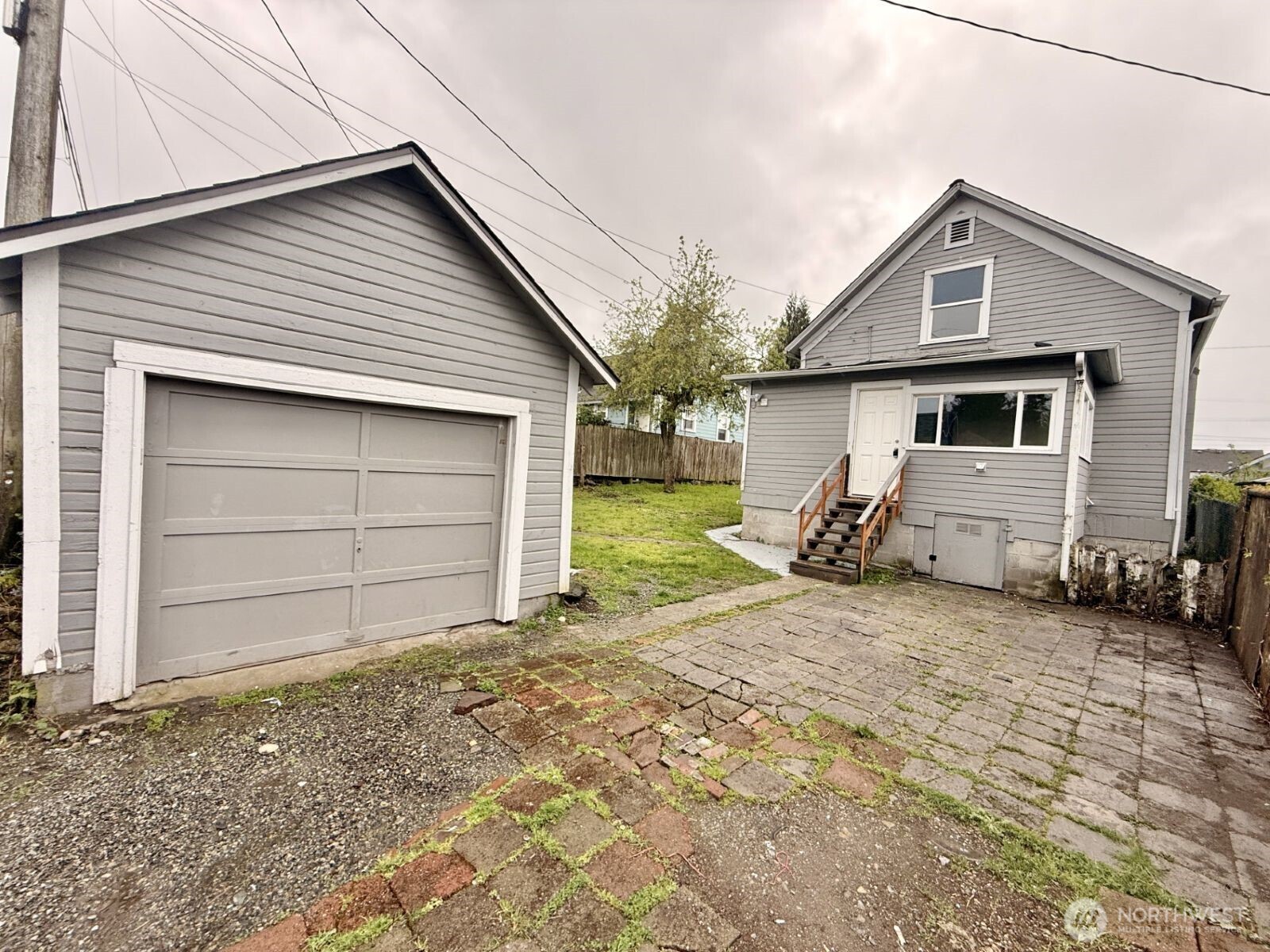 3585 E Spokane Street Tacoma WA 98404