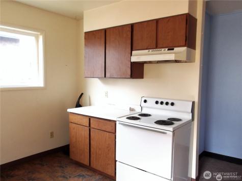 210 W Tacoma Avenue Westport WA 98595