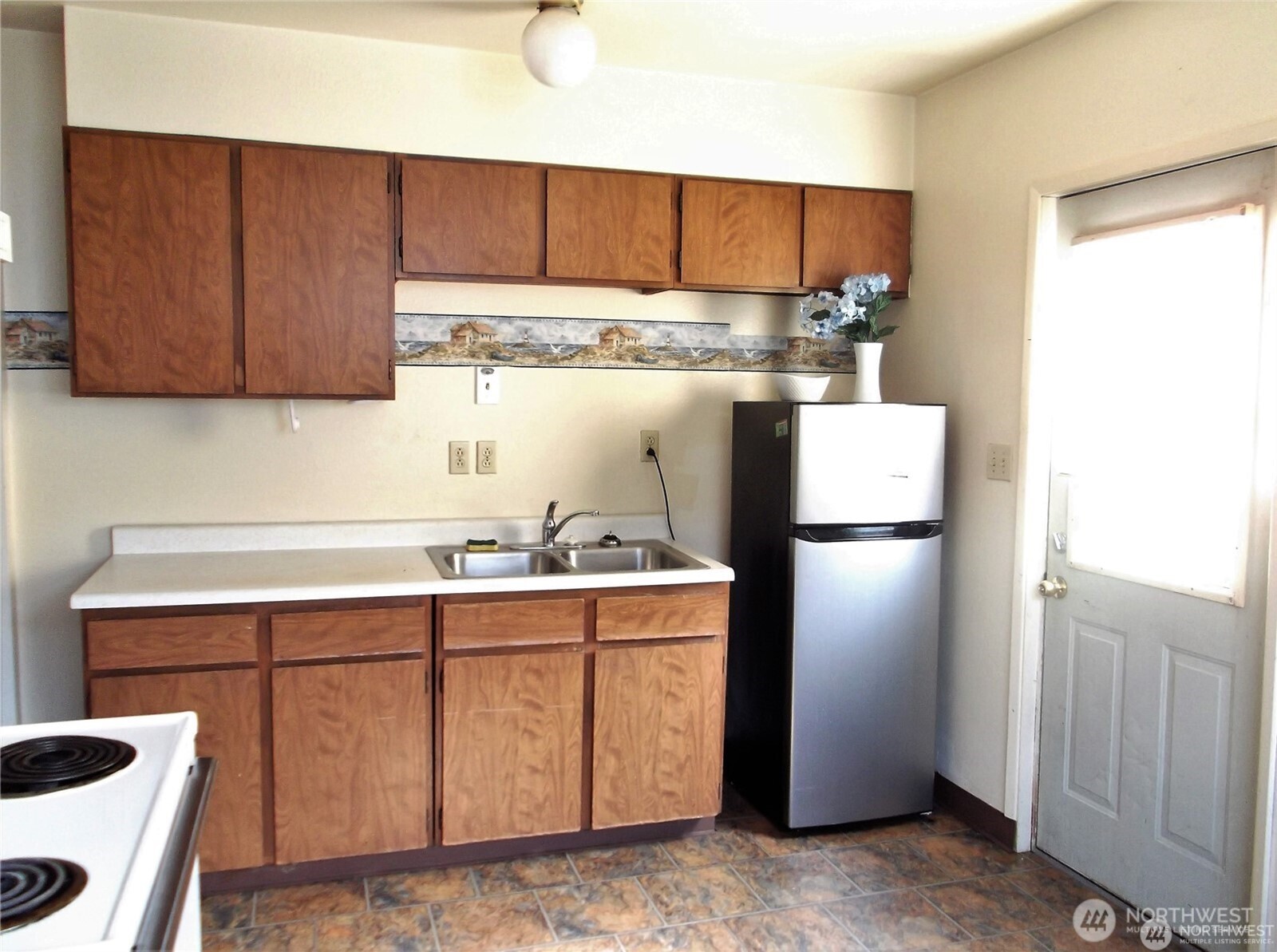 210 W Tacoma Avenue Westport WA 98595
