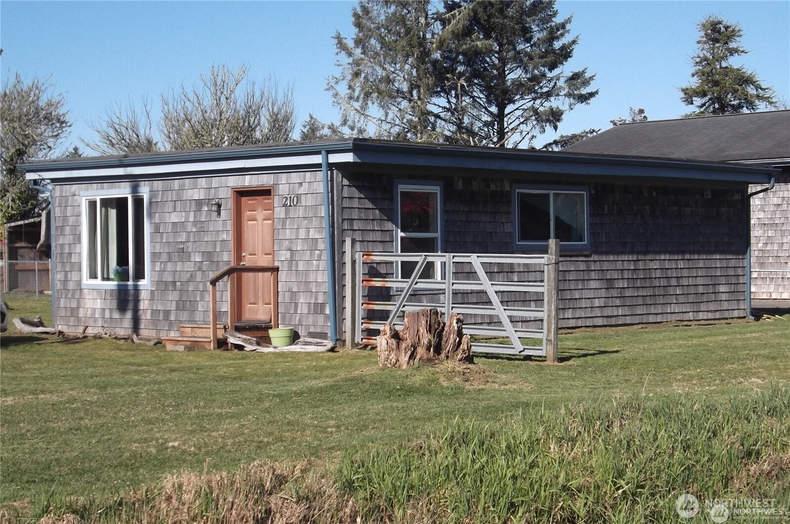 210 W Tacoma Avenue Westport WA 98595