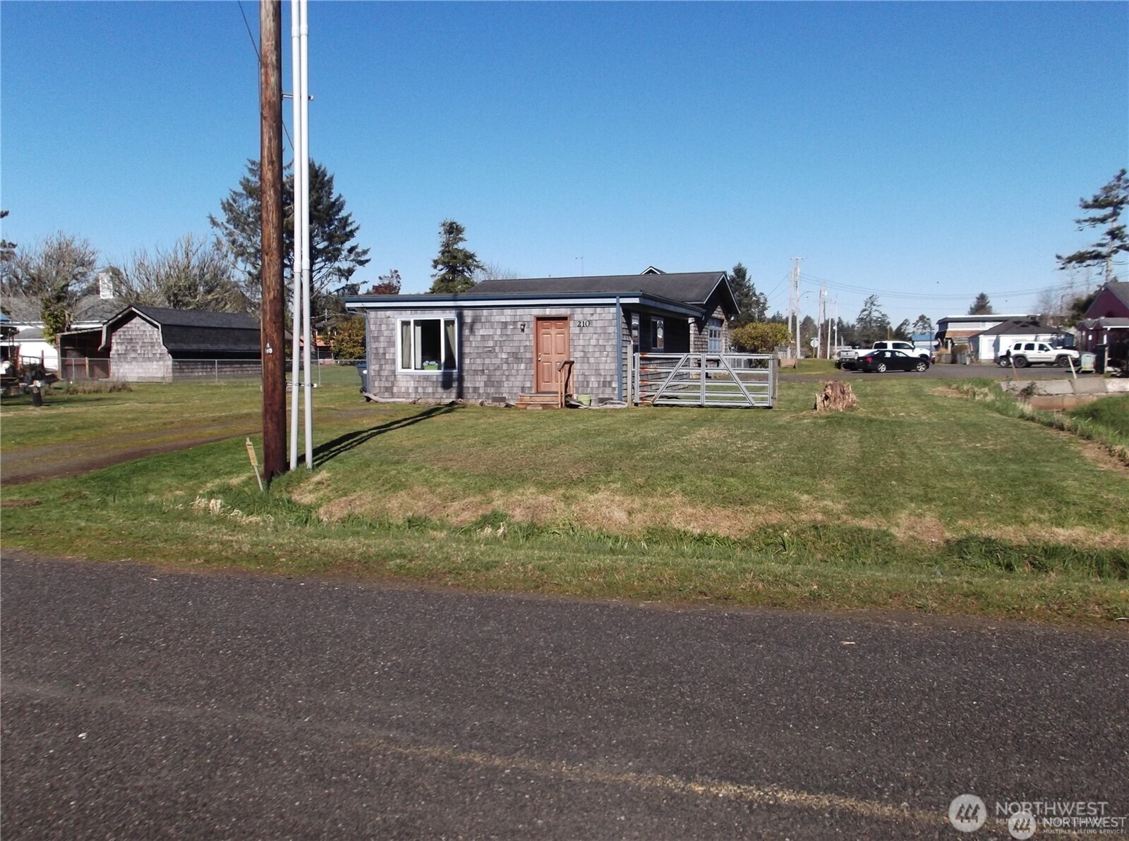 210 W Tacoma Avenue Westport WA 98595