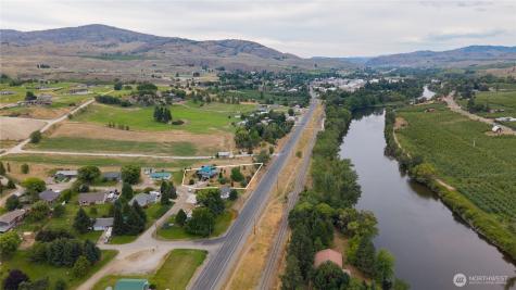 6 Orchard Loop S. Tonasket WA 98855