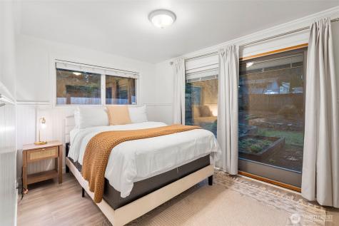 9024 171st Avenue NE Redmond WA 98052