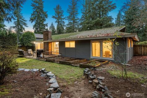 9024 171st Avenue NE Redmond WA 98052